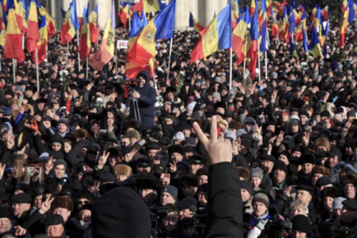 В результате беспорядков в Кишиневе пострадали 16 человек