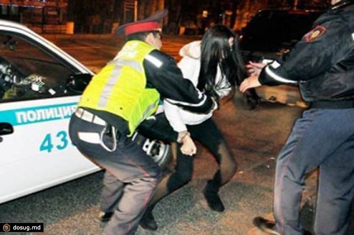 В Саратовской области пьяная 13-летняя школьница протаранила пять автомобилей