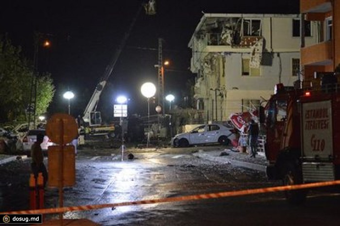 В Турции 7 человек ранены при взрыве в полицейском участке