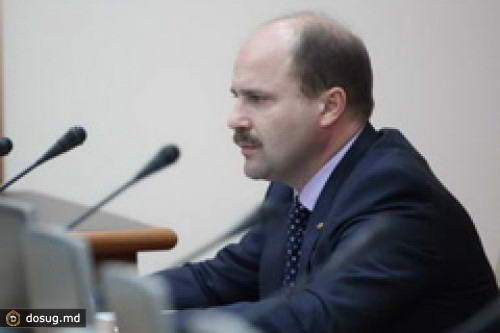 ВАЛЕРИЙ ЛАЗЭР ТРЕБУЕТ УЛУЧШИТЬ МЕХАНИЗМ ПРОДВИЖЕНИЯ ЗАКОНОПРОЕКТОВ И АКТИВНЕЕ ПРОДВИГАТЬ ИНТЕРЕСЫ ПРОФАССОЦИАЦИЙ