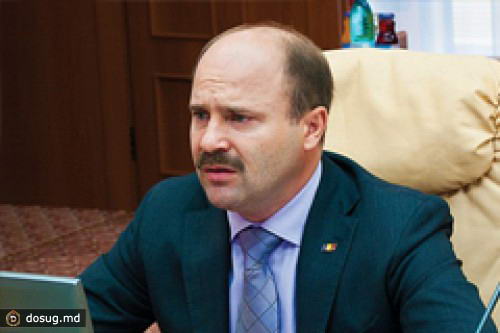 ВЛАДИМИР ФИЛАТ МОЖЕТ ПОТРЕБОВАТЬ ОТСТАВКИ ЛАЗЭРА ЗА «ИЗЛИШНЮЮ РАЗГОВОРЧИВОСТЬ»