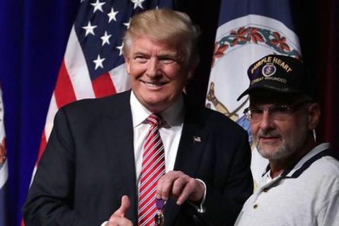 Ветеран-инвалид начал сбор средств на отправку Трампа в армию