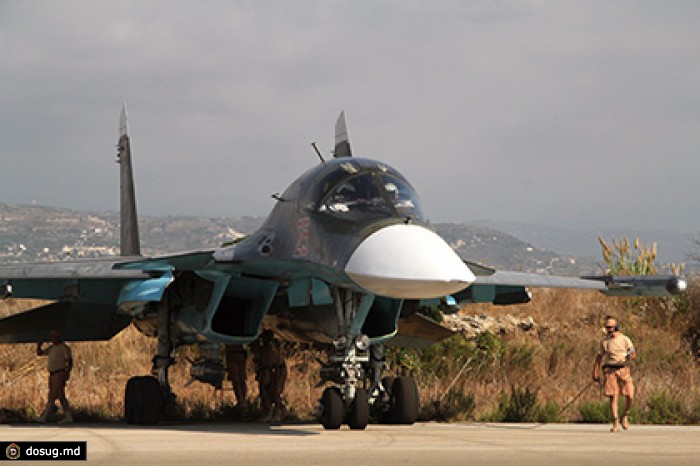 ВКС России получили три новых бомбардировщика Су-34