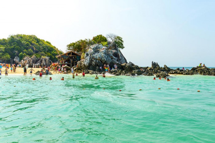 Власти Таиланда закрыли для туристов три острова