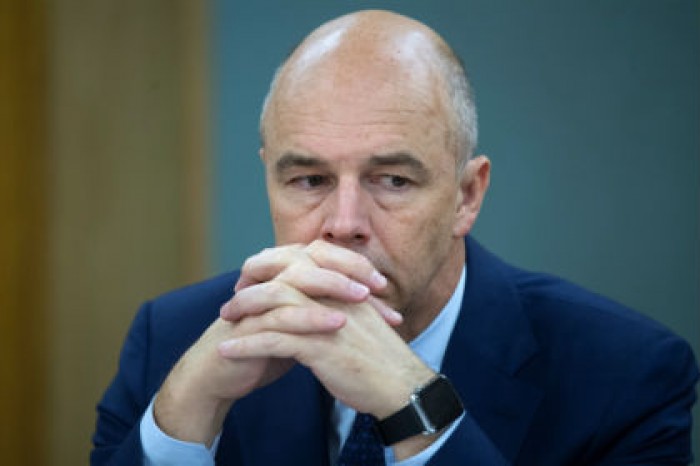 Власти вновь задумались об ограничении расчетов наличными
