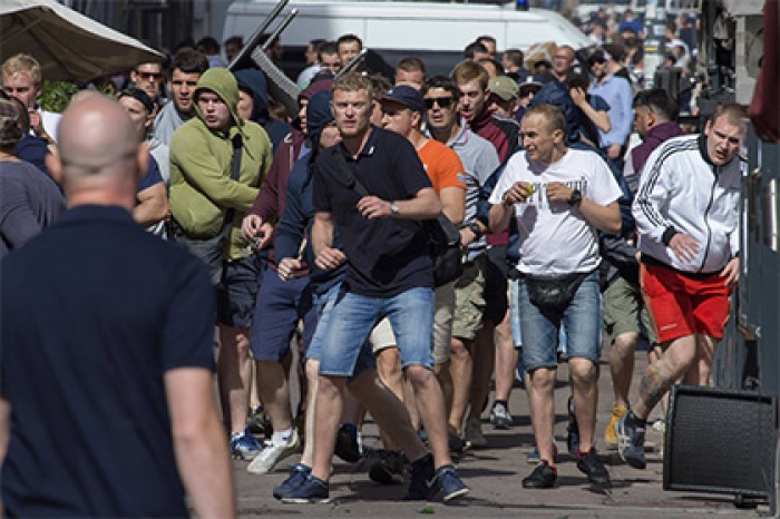 В ОКР нашли способ наказать устроивших беспорядки во Франции фанатов