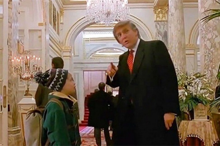 В сети вспомнили Трампа в фильмах «Один дома» и «Секс в большом городе»