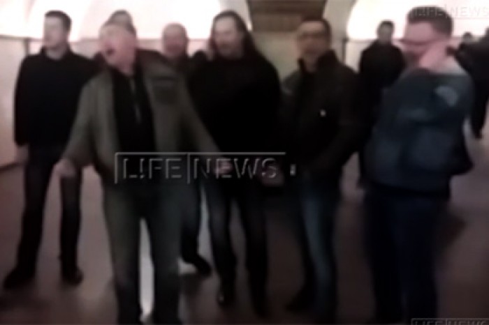 Выступление «Хора Турецкого» в метро прервали полицейские
