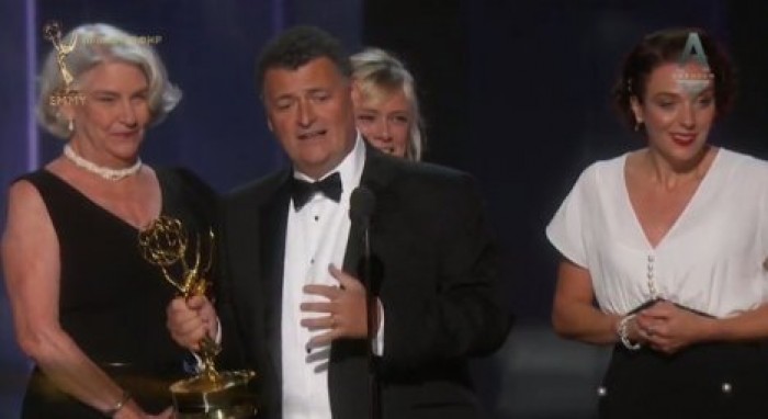 Звезду "Шерлока" обокрали на церемонии "Эмми"