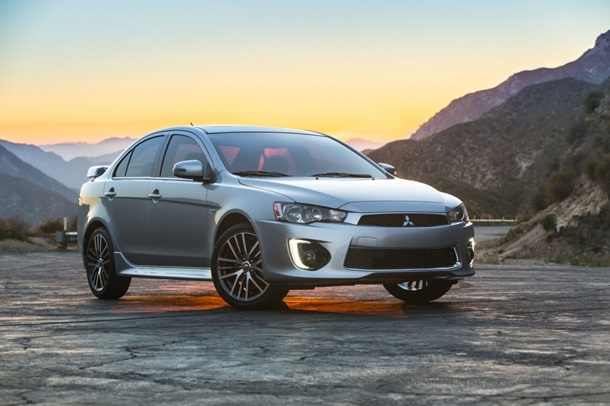 Mitsubishi представила обновленный Lancer