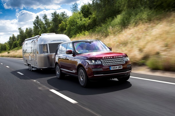 Land Rover показала концепт системы "прозрачный прицеп"