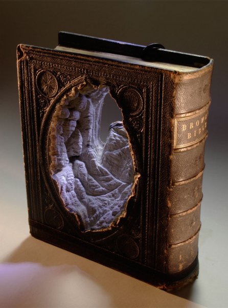 Новые пейзажные работы из книг Гая Ларами