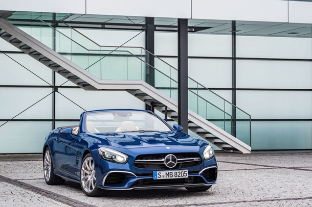 Появились первые фото родстера Mercedes SL