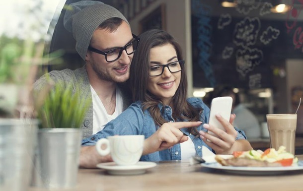 Эксперты подсчитали отнимаемое смартфоном время