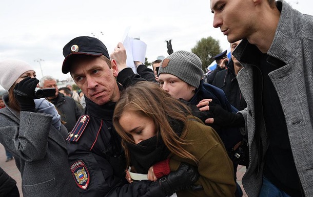 Акции протеста в России: задержали более 260 человек