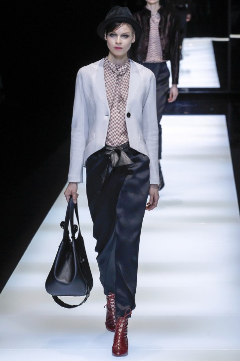Неделя моды в Милане: Giorgio Armani осень 2017