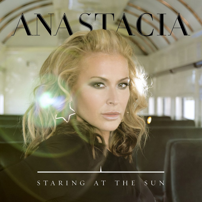 Новый клип от Анастейша на песню “Staring at the Sun”