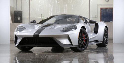 Компания Ford представила инновационную модель спорткара Ford GT Competition Series