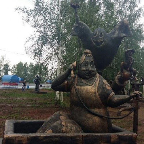 В Парке металлургов в Братске появились скульптуры любимых всеми мультперсонажей