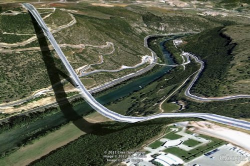 Причудливые глюки в приложении Google Earth, делающие наш мир похожим на сюрреалистические картины