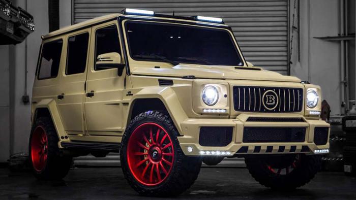 Brabus показал тюнингованный Mercedes G550