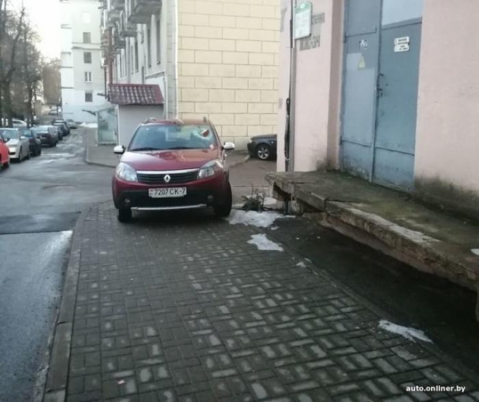 Когда машина мешает пешеходам