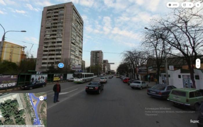 "Россия будущего" на рисунках в стиле "киберпанк" от Андрея Тоболякова