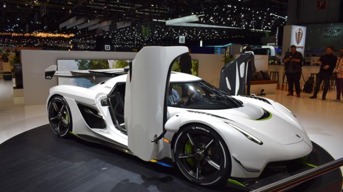 Глава Koenigsegg купил автомобиль, на котором ездил 20 лет назад