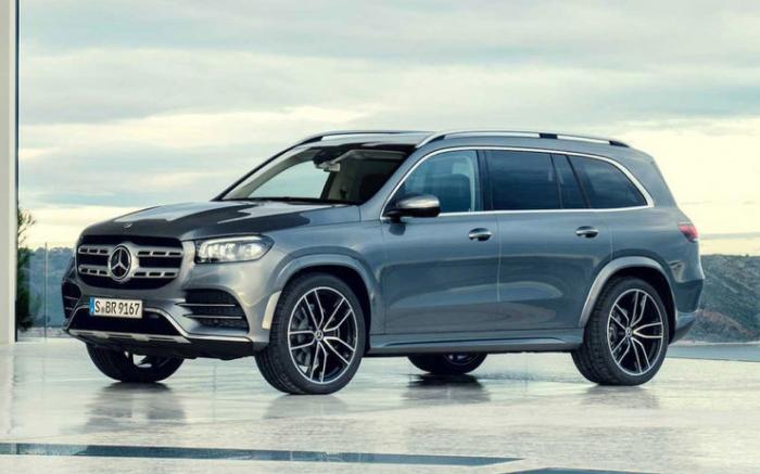 Новый Mercedes-Benz GLS: салон на 7, двигатель на 8 (5 фото)