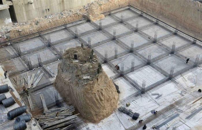 В Китае одна могила задерживает строительство небоскреба