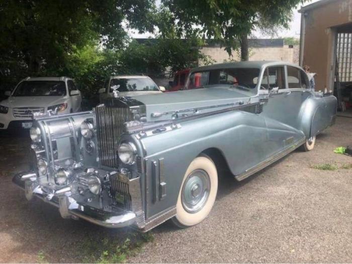 Сумасшедший тюнинг Rolls-Royce Silver Wraith 1954 из Канады