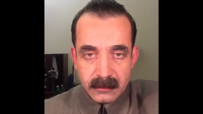 Дмитрий Певцов в образе Сталина прочитал проповедь о геях и абортах, обращаясь к Владимиру Познеру