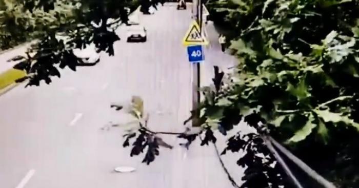 Ой, ну ладно, с кем не бывает - припаркуюсь здесь