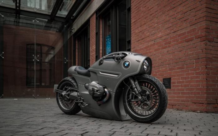 Это вообще реально? Российский мастер создал мотоцикл по заказу BMW Motorrad