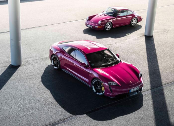 Обновленный Porsche Taycan ударился в ретро