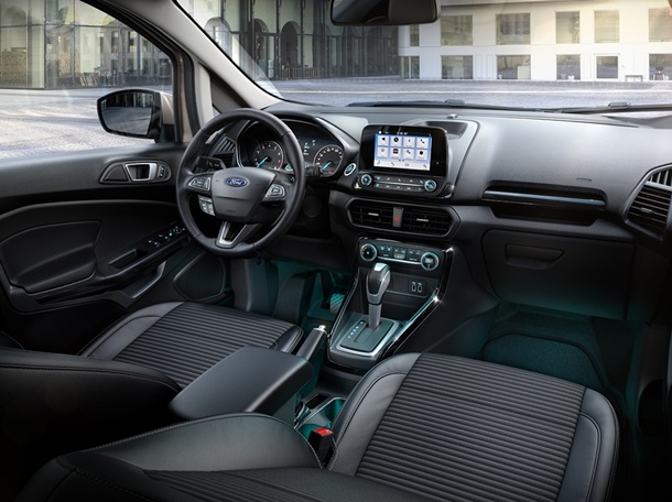Ford показал обновленный кроссовер EcoSport
