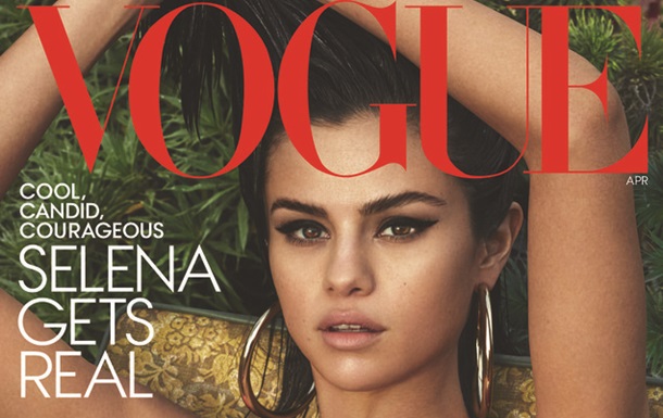 Селена Гомес снялась купальнике для Vogue