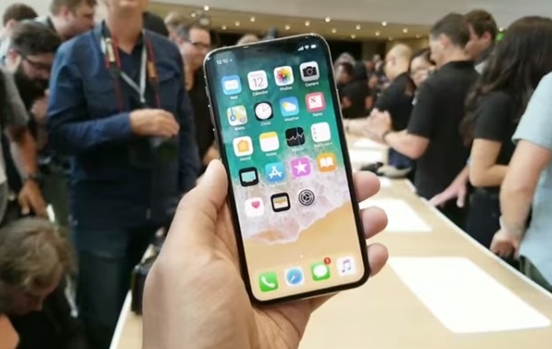 Эксперт объяснил, чем iPhone X лучше Android-гаджетов