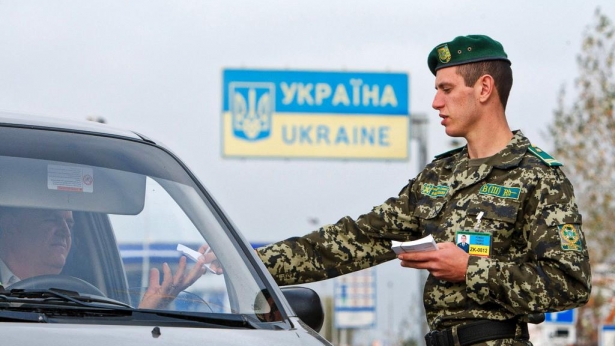 Двоих российских журналистов не пустили в Украину