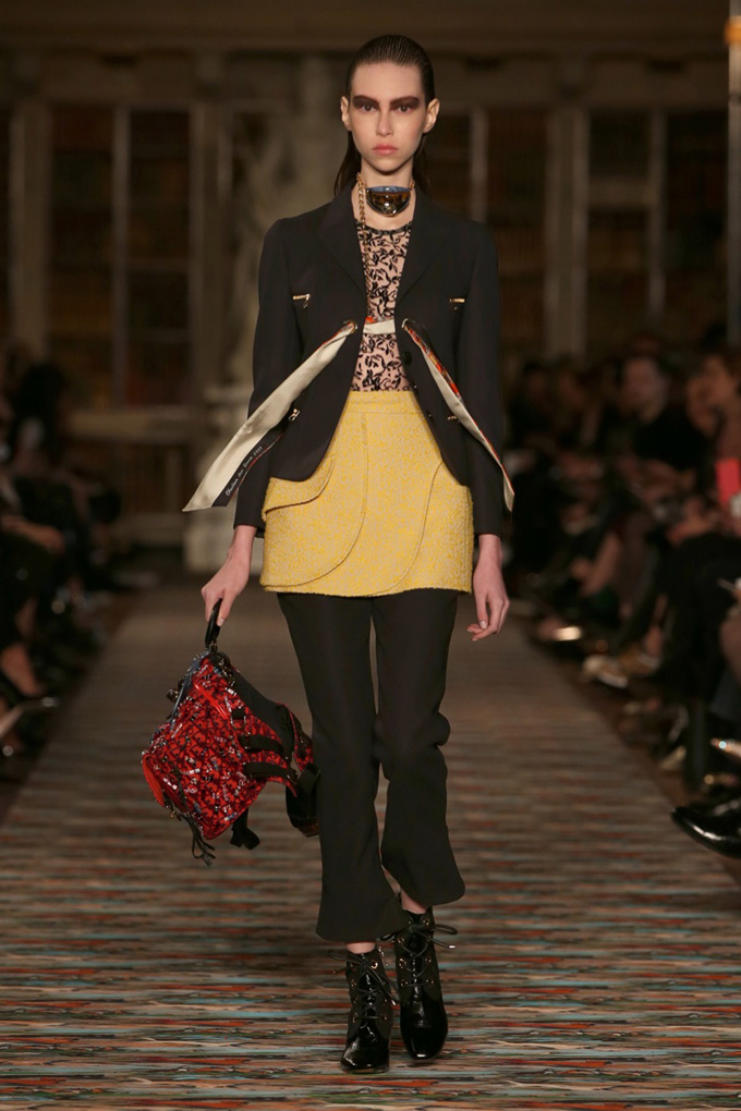 Круизная коллекция Dior 2017