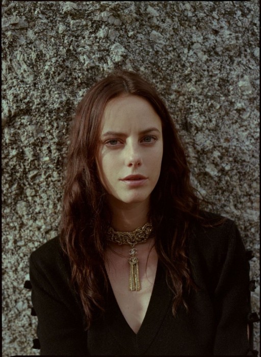 Кая Скоделарио в Wonderland Magazine