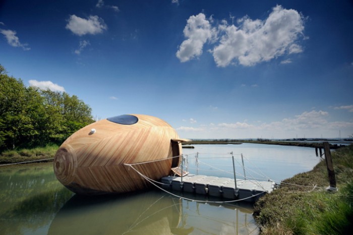 Деревянное яйцо Exbury