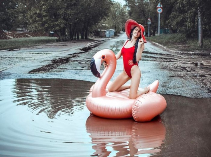 Открытие пляжного сезона в луже Саратова