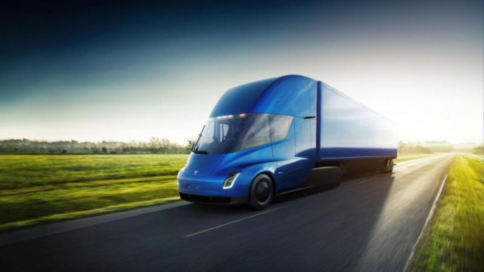Tesla показала электрогрузовик прямиком из будущего