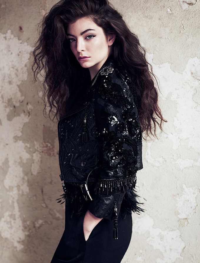 Певица Лорд на обложке FASHION Magazine