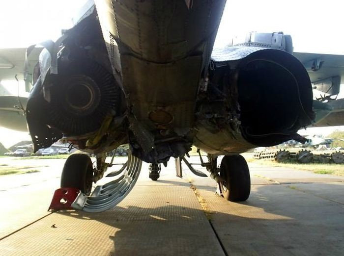 Удачная посадка подбитого Су-25