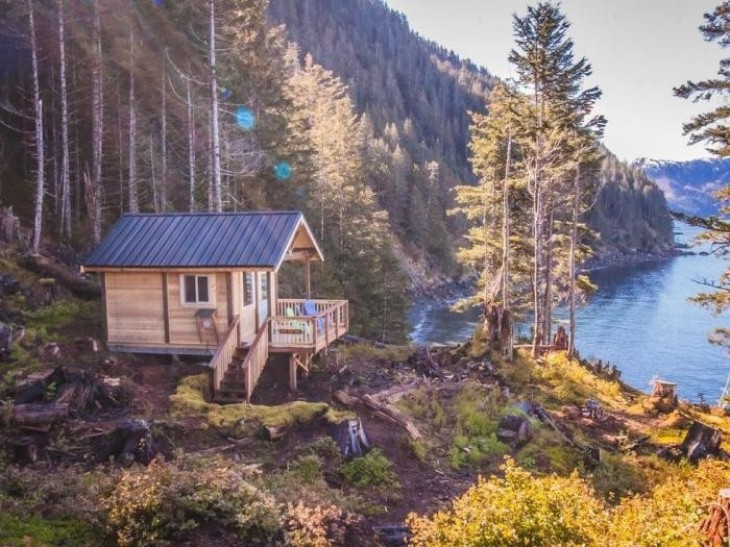 The Fox Den Cabin (Сьюард, Аляска)